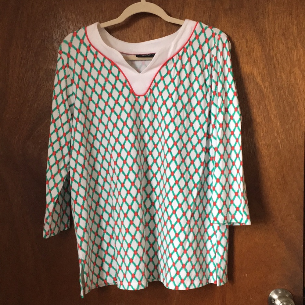 Women’s dress shirt